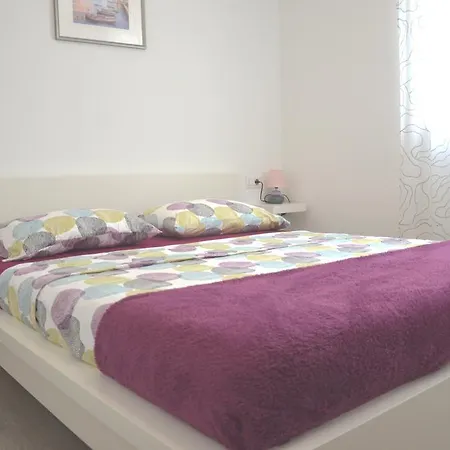 Luna Apartment Porec Esterno foto