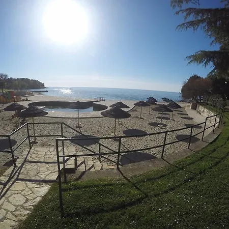 Luna Apartment Porec Esterno foto